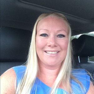 Meet your Posher, Catherine